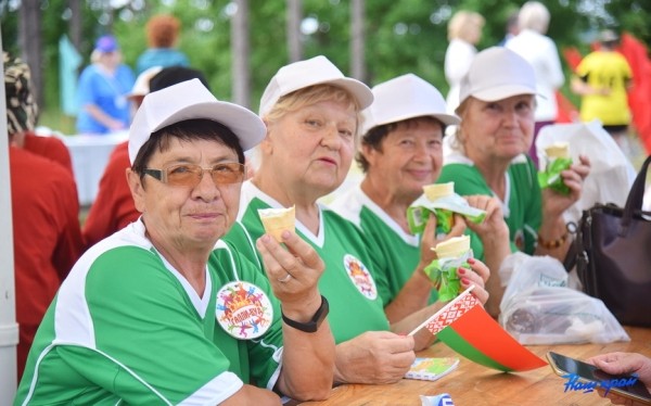 В Барановичском районе состоялся юбилейный спортивный праздник «Шаг к долголетию» В Барановичском районе состоялся юбилейный спортивный праздник «Шаг к долголетию»