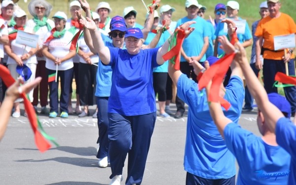 В Барановичском районе состоялся юбилейный спортивный праздник «Шаг к долголетию» В Барановичском районе состоялся юбилейный спортивный праздник «Шаг к долголетию»