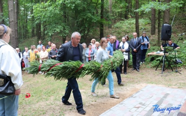 В Молчади почтили память 3 600 расстрелянных мирных жителей еврейской национальности