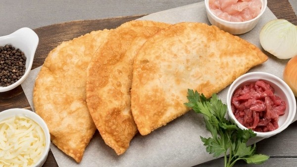 Попробуй эту вкусную и сытную еду навынос. «Онлайн Брест» рекомендует: «Кофш», «Xpizza brest», «Три правила чебурека», «Кебаб на болоте»