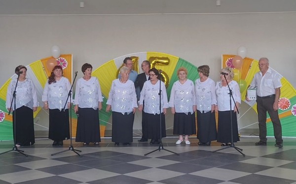  45-летие отметил барановичский коллектив художественной самодеятельности «Світанак»