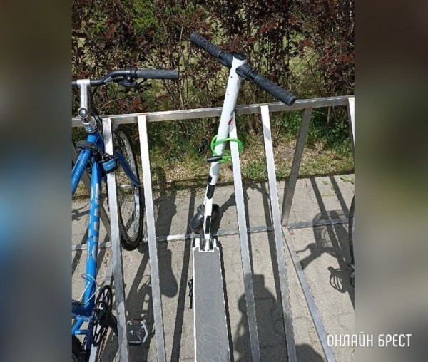 Читатель: Народ, украли электросамокат у ребенка в Бресте на Рябиновой
Читатель: Народ, украли электросамокат у ребенка в Бресте на Рябиновой