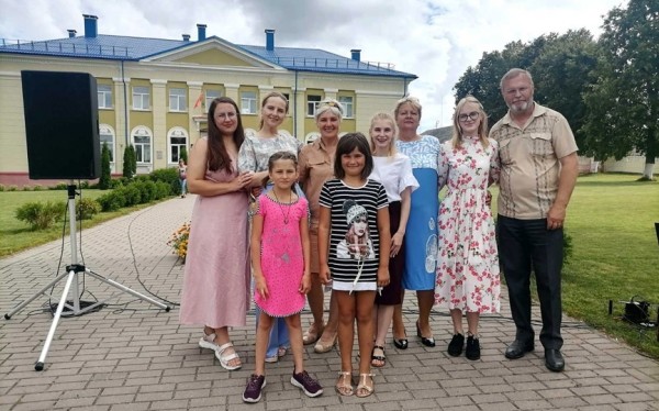 Необычный проект «Поющая остановка» продолжает реализовывать Городищенский Дом культуры