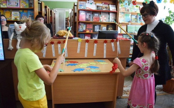 Волшебная кошечка наградила участников и победителей виртуальной галереи «Кошки. Необычное досье» Волшебная кошечка наградила участников и победителей виртуальной галереи «Кошки. Необычное досье»