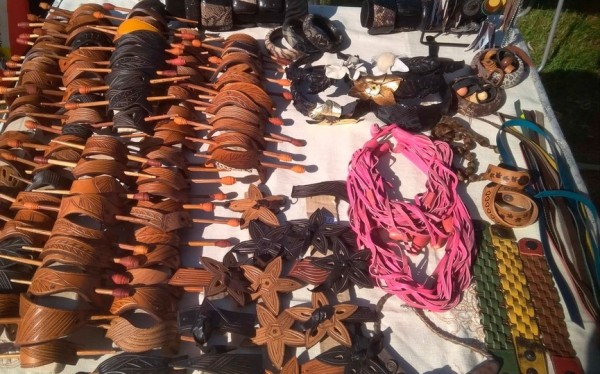 Мастера из Барановичского района представили свои работы на «Ганненскім кірмашы» в Зельве Мастера из Барановичского района представили свои работы на «Ганненскім кірмашы» в Зельве