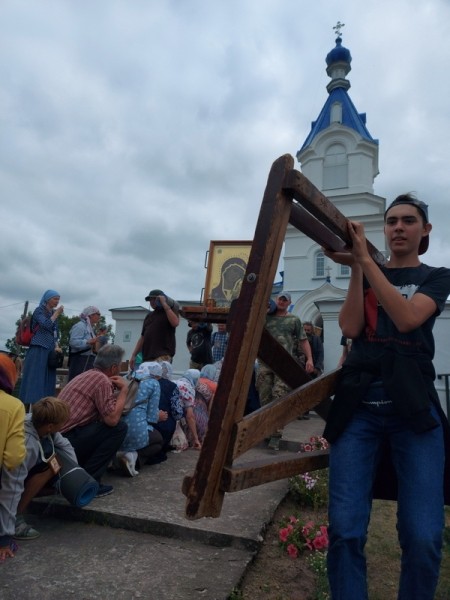 Фоторепортаж. Молчадь Барановичского района радушно встречала участников Всебелорусского крестного хода Фоторепортаж. Молчадь Барановичского района радушно встречала участников Всебелорусского крестного хода
