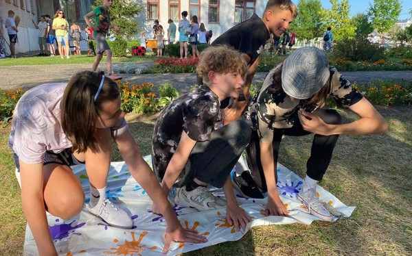 Фоторепортаж. На шести площадках в Барановичах прошли «Дворовые игры»