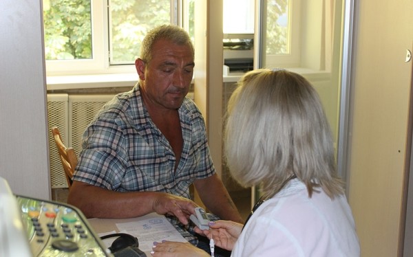 Почему это предприятие Барановичского района прививается? Почему это предприятие Барановичского района прививается?