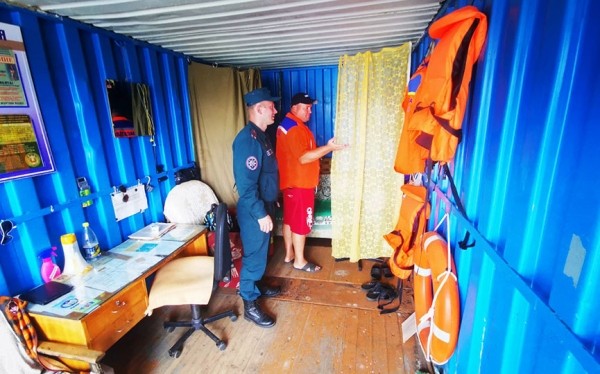 Работники МЧС, ОСВОД и ГОВД провели рейд по водоемам Работники МЧС, ОСВОД и ГОВД провели рейд по водоемам