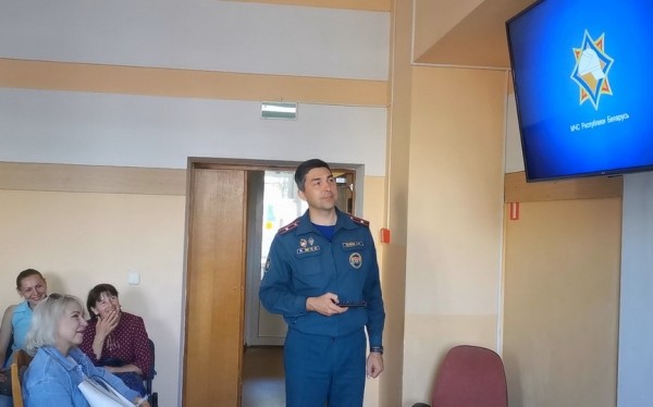 Социальным работникам напомнили о правилах безопасного поведения в быту и на водоемах Социальным работникам напомнили о правилах безопасного поведения в быту и на водоемах