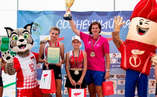 «Солнечный мяч» выиграли барановичские волейболистки «Солнечный мяч» выиграли барановичские волейболистки