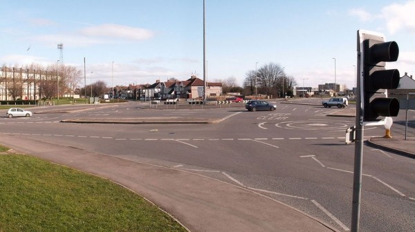 Без навигатора не соваться. 7 необычных автомобильных развязок мира