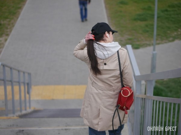 По волосам плачут. Почему осенью они выпадают и секутся По волосам плачут. Почему осенью они выпадают и секутся