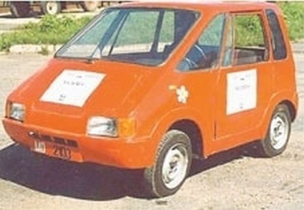 kakim-mog-byt-pervyj-belorusskij-elektromobil-eshhe-v-1990-h-godah-inessa-s-italjanskim-proishozhdeniem-cb39aed