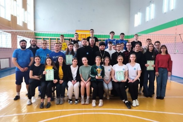 Состоялся 7-й волейбольный турнир среди молодежных православных братств Брестской епархии