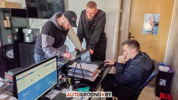 Белорус открыл вторую СТО в Варшаве, чтобы привлечь польских водителей. Получилось?