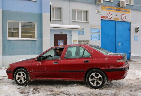 Нет катализатора — нет «дозвола». Как водители проходят техосмотр по новым правилам