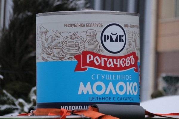 В Беларуси выпустили банку сгущенки весом почти в полтонны