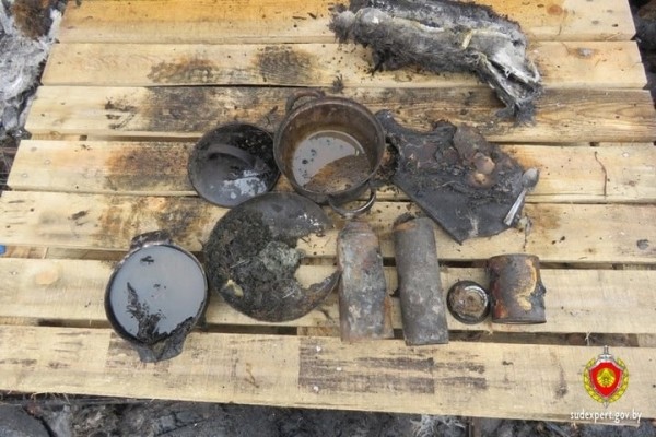 В логистическом центре сгорел тягач. Дальнобойщик утверждал, что из-за неисправности. Экспертиза доказала другое В логистическом центре сгорел тягач. Дальнобойщик утверждал, что из-за неисправности. Экспертиза доказала другое