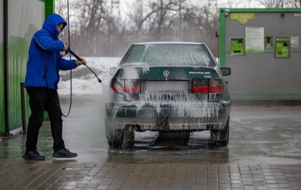 Стоит ли мыть машину в мороз на мойке самообслуживания? Топ-5 советов от владельца такого бизнеса Стоит ли мыть машину в мороз на мойке самообслуживания? Топ-5 советов от владельца такого бизнеса