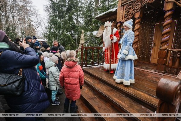 У Деда Мороза, во дворце и на зимнем фестивале: где стоит побывать туристам в Брестской области