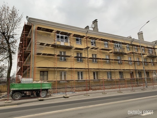 Более 140 домов планируют капитально отремонтировать в Брестской области