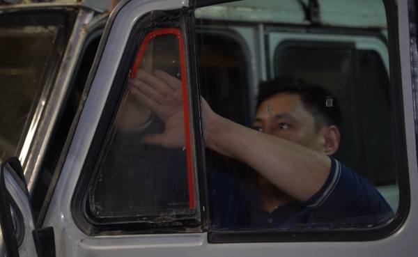 Как заводят автомобиль в минус 50°C. Видео из Якутии Как заводят автомобиль в минус 50°C. Видео из Якутии