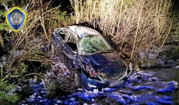 Подросток угнал арендованный автомобиль. Смотрите, что он с ним сделал Подросток угнал арендованный автомобиль. Смотрите, что он с ним сделал