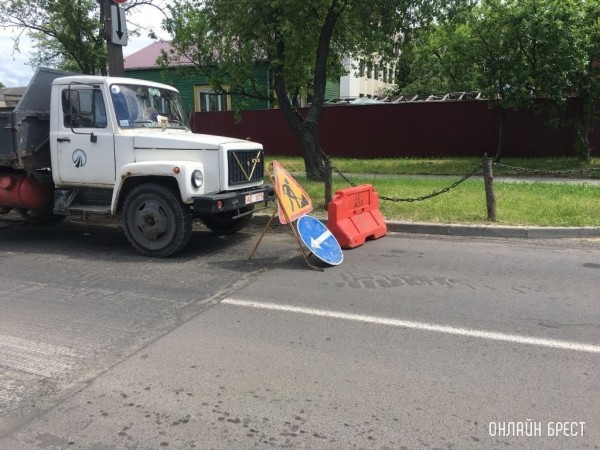 На асфальтирование дороги между двумя райцентрами в Брестской области выделено около 2,5 миллионов рублей