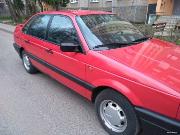 Найден Volkswagen Passat B3 в состоянии, близком к идеальному. Сколько просит за него владелец?