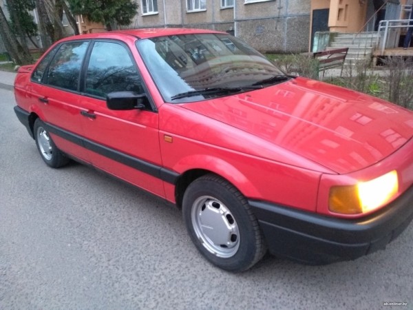 Найден Volkswagen Passat B3 в состоянии, близком к идеальному. Сколько просит за него владелец?