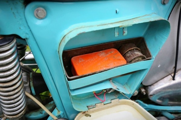 Тот самый ИЖ из коробки! Как внуки за бесценок распродали дедушкино наследство Тот самый ИЖ из коробки! Как внуки за бесценок распродали дедушкино наследство