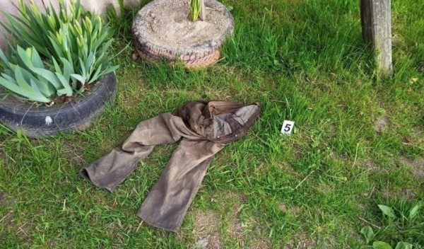 Версия о пале травы не подтвердилась. Следователи установили, что пенсионерку поджог сожитель Версия о пале травы не подтвердилась. Следователи установили, что пенсионерку поджог сожитель