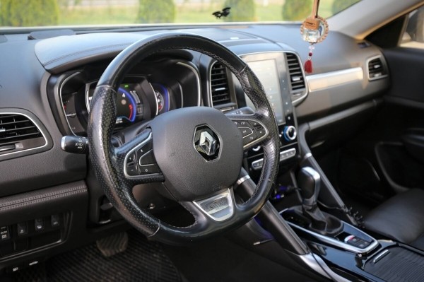 Белорус пересел с новой «Весты» на подержанный Renault Koleos из Европы. Как ощущения?