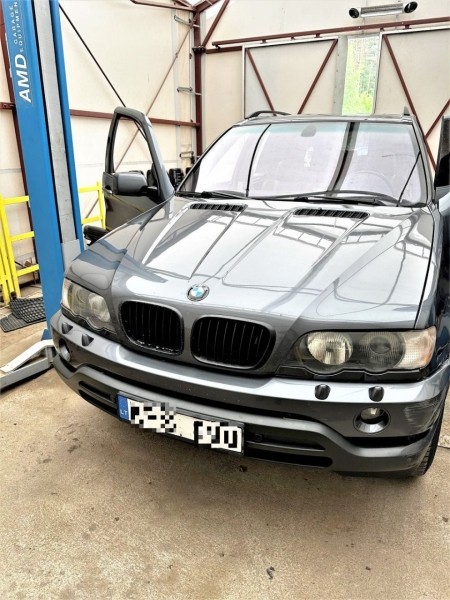 BMW с хитрыми тайниками остановили литовцы вблизи границы с Беларусью BMW с хитрыми тайниками остановили литовцы вблизи границы с Беларусью