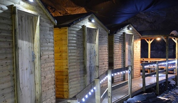 Открылся самый глубокий отель в мире. Номера расположены на отметке 419 метров под землей Открылся самый глубокий отель в мире. Номера расположены на отметке 419 метров под землей