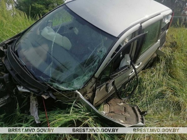 Серьезное ДТП произошло возле Бреста: столкнулись Ford и Fiat Серьезное ДТП произошло возле Бреста: столкнулись Ford и Fiat