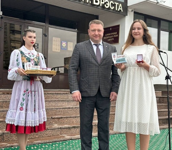 В Московском районе Бреста чествовали выпускников В Московском районе Бреста чествовали выпускников