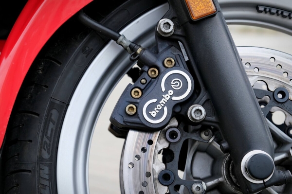 Белорус купил в США 27-летний мотоцикл BMW K1100 RS