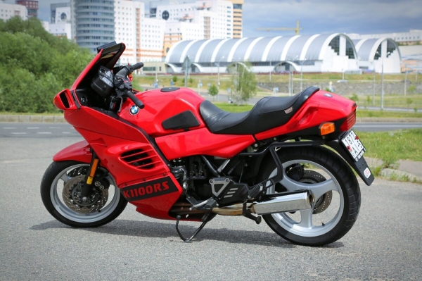 Белорус купил в США 27-летний мотоцикл BMW K1100 RS