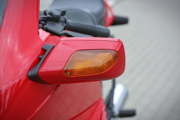 Белорус купил в США 27-летний мотоцикл BMW K1100 RS