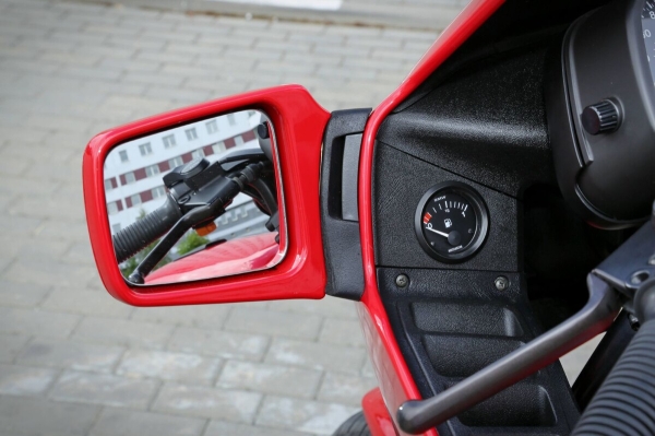 Белорус купил в США 27-летний мотоцикл BMW K1100 RS