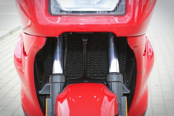 Белорус купил в США 27-летний мотоцикл BMW K1100 RS