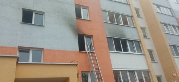 Двухмесячную девочку из горящей квартиры вынес сосед: в МЧС рассказали подробности о пожаре, в котором пострадали два ребенка Двухмесячную девочку из горящей квартиры вынес сосед: в МЧС рассказали подробности о пожаре, в котором пострадали два ребенка