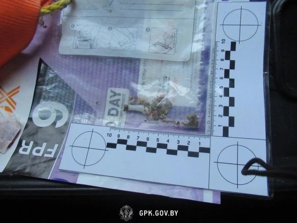 На границе с Литвой в авто на лафете обнаружили марихуану