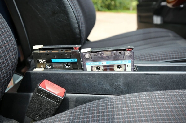 По прозвищу Baby-Benz. Показываем идеально сохранившийся Mercedes W201