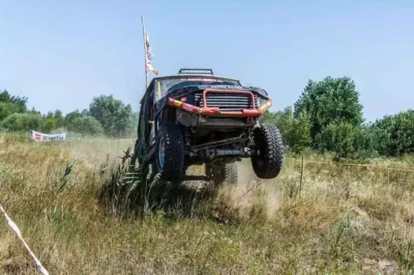 Под Брестом проходит внедорожный «БрестДжипФест 2023». Сколько стоит входной билет?