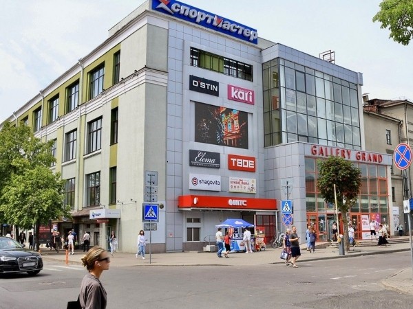 С 3 по 30 июля динозавры оживают! В Брест приехал интерактивный «Дино-Нано-Парк»