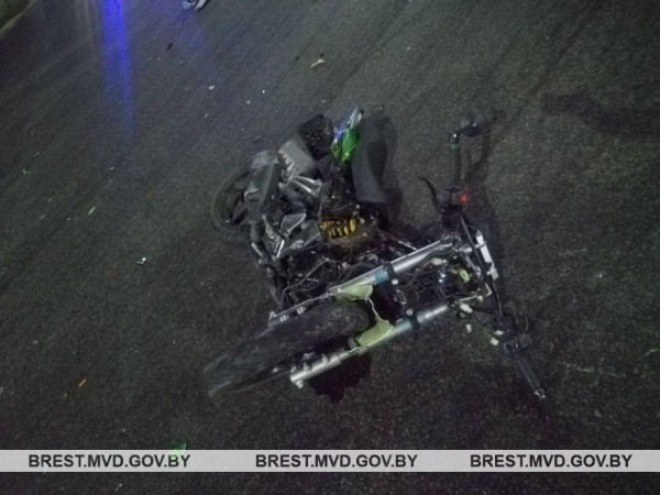 В Бресте произошло ДТП с участием автомобиля и мотоцикла В Бресте произошло ДТП с участием автомобиля и мотоцикла