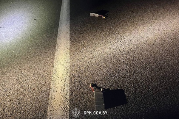 Литовцы сбили дрон, а сморгонские пограничники задержали тех, кто его запускал Литовцы сбили дрон, а сморгонские пограничники задержали тех, кто его запускал